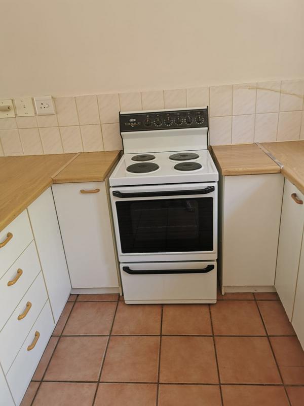 To Let 2 Bedroom Property for Rent in Table View Western Cape